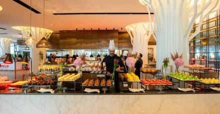 1 Child Or 1, 2, Or 4 Adults: 5* Saturday Brunch W/ Beverages & More Dubai TMLH.com Special Offers, Deals & Discounts in Turkey