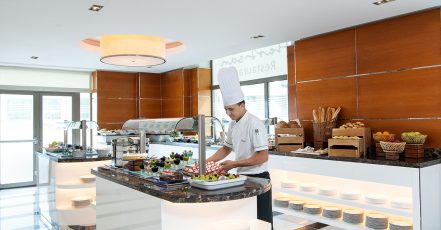 5* Theme Nights Dinner For One Child (Aed50), One, Two, Or Four Adults Dubai TMLH.com Special Offers, Deals & Discounts in Turkey