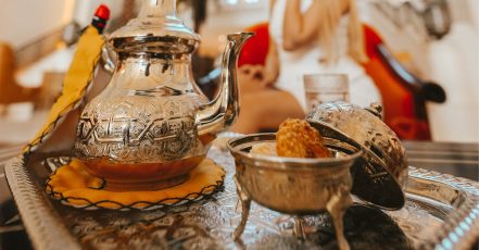 Afternoon Tea For Up To Four Adults At RosÃ© Lounge Bar At Bab Al Qasr Abu Dhabi TMLH.com Special Offers, Deals & Discounts in Turkey