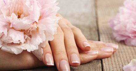 Mani-Pedi – Shellac / No-Chip / Dubai TMLH.com Special Offers, Deals & Discounts in Turkey