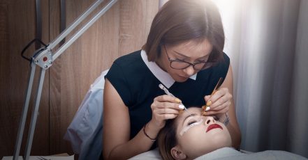 Choice Of Individual 3d, 2d, Natural, Or Volume Eyelash Extensions Abu Dhabi TMLH.com Special Offers, Deals & Discounts in Turkey
