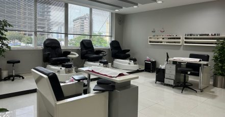 Choice Of Manicure Or/And Pedicure Services At Crystal Beauty Lounge Dubai TMLH.com Special Offers, Deals & Discounts in Turkey