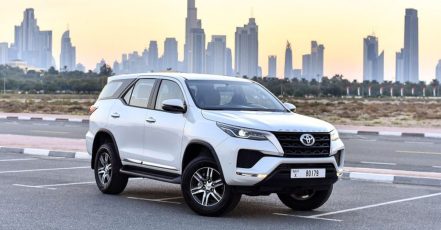 Explore Dubai In Comfort & Style W/ A Private Car & Personal Chauffeur Dubai TMLH.com Special Offers, Deals & Discounts in Turkey