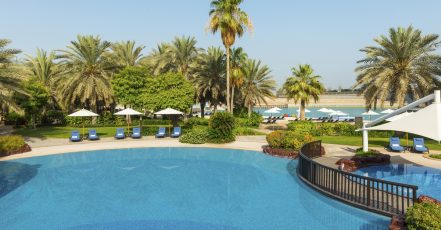 Free Flowing Beverages & 4-Course Set Menu Abu Dhabi TMLH.com Special Offers, Deals & Discounts in Turkey