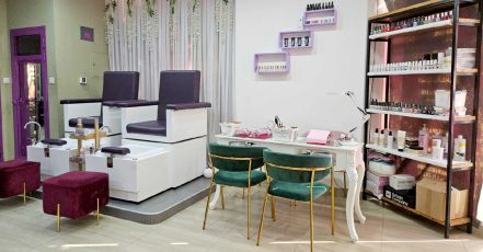 Get A Classic Manicure And Pedicure Combo For A Polished Look Sharjah & N. Emirates TMLH.com Special Offers, Deals & Discounts in Turkey