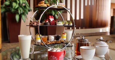 Lindt Afternoon Tea Experience For A Child (Aed35), 2, Or 4 Adults Dubai TMLH.com Special Offers, Deals & Discounts in Turkey