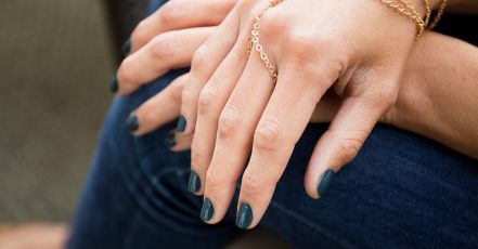 Mani-Pedi – Shellac / No-Chip / Dubai TMLH.com Special Offers, Deals & Discounts in Turkey