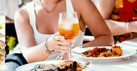 Sunday Rooftop Brunch W/ Bottomless Soft Beverages At Marriott Hotel Dubai TMLH.com Special Offers, Deals & Discounts in Turkey