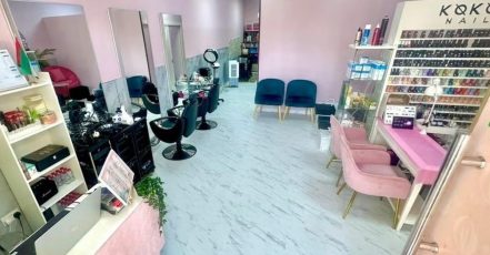 Transform Your Look: Hair Wash, Blow Dry, Haircut And Roots Touch Up Dubai TMLH.com Special Offers, Deals & Discounts in Turkey